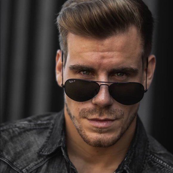 Ray-Ban Other - Ray-Ban RB3025 Aviator Classic Polarized Sunglasse